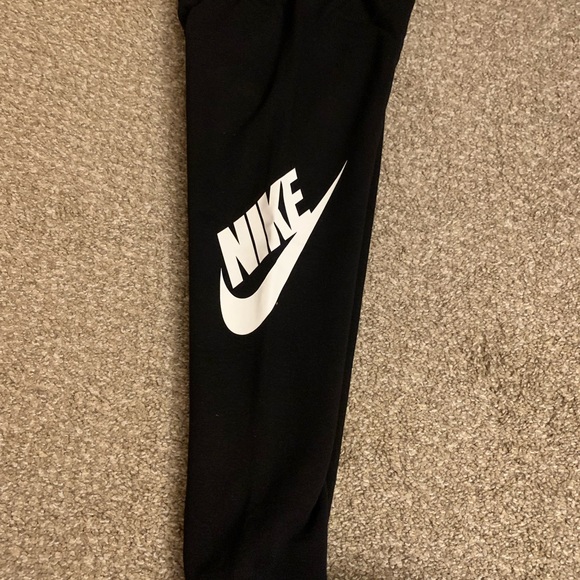 Nike Sweats Kids Small - Picture 2 of 3